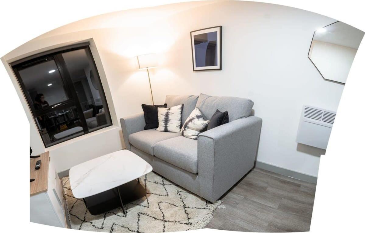 Contemporary 1 Bed Apartment In Central Liverpool Ngoại thất bức ảnh
