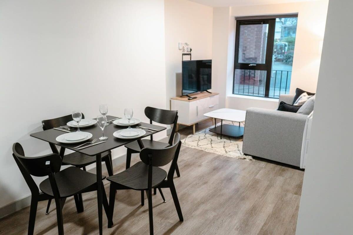 Contemporary 1 Bed Apartment In Central Liverpool Ngoại thất bức ảnh